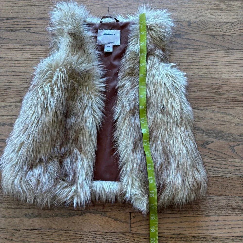Old Navy Kids XS‎ 5 Faux Fur Vest Brown Cream Shaggy Sleeveless Jacket Outerwear